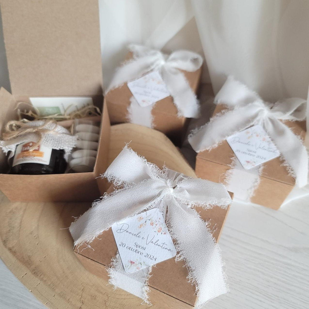 Box bomboniera elegante con miele - EventiDecor
